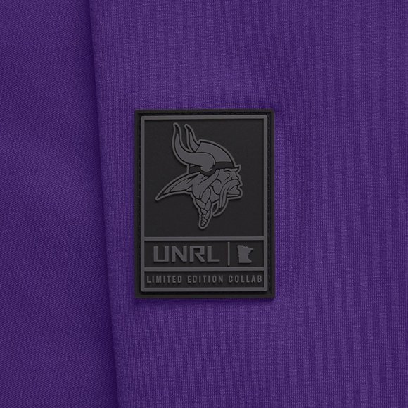 UNRL X MINNESOTA VIKINGS CROSSOVER HALF-ZIP NO. 1 Medium (worn 1 time) - Picture 4 of 6